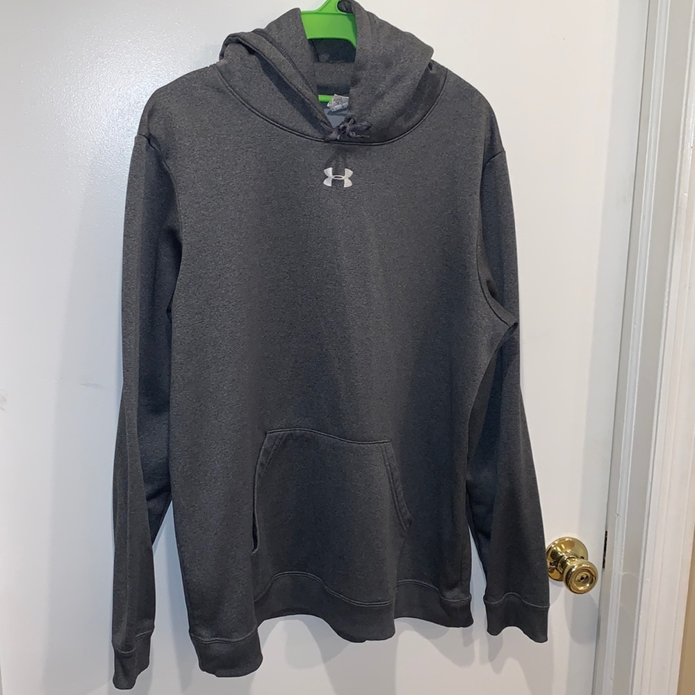 Men’s Under Armour Sweatshirt